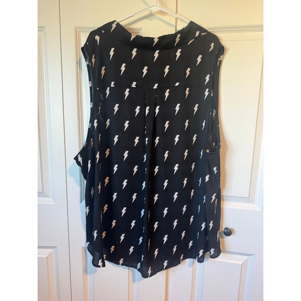 Torrid Sz 5 Plus Size Shirts Lot: 8 Blouses Plaid Floral Lightning Bolt Chiffon - Picture 5 of 16
